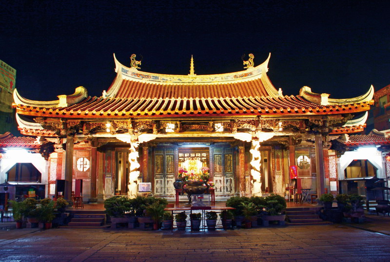 Picturesque Lukang Longshan Temple  -4
