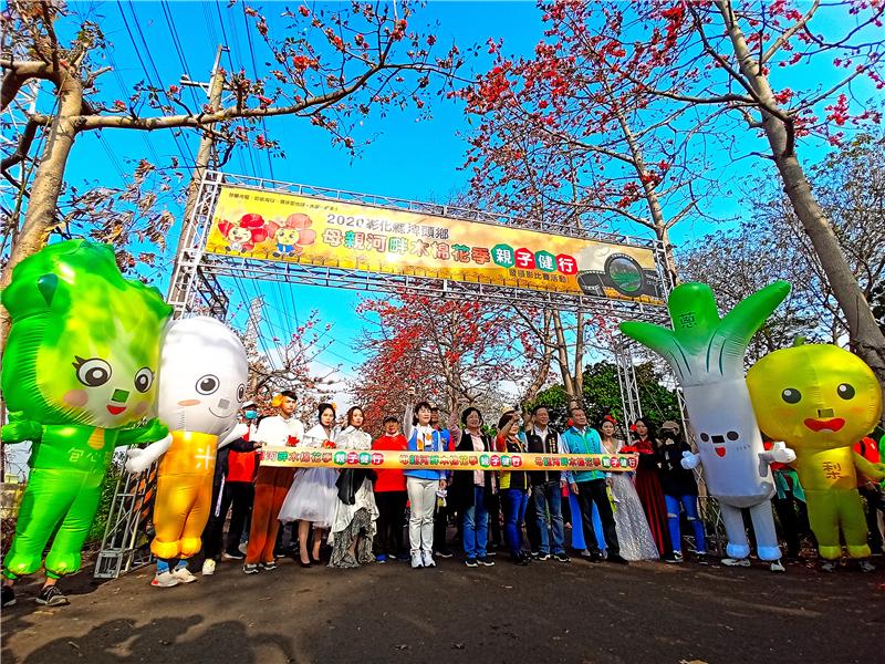 許素貞-縣長鳴槍開幕-優選