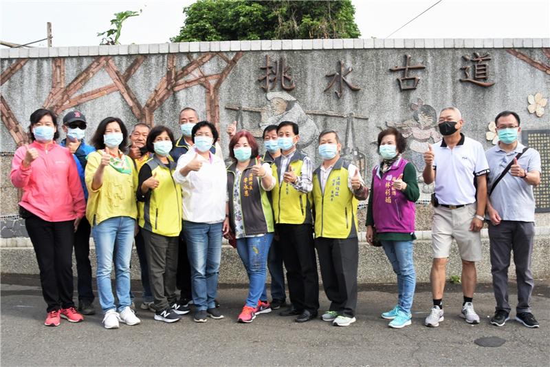 「挑水古道」賞桐花 走出戶外登山健身