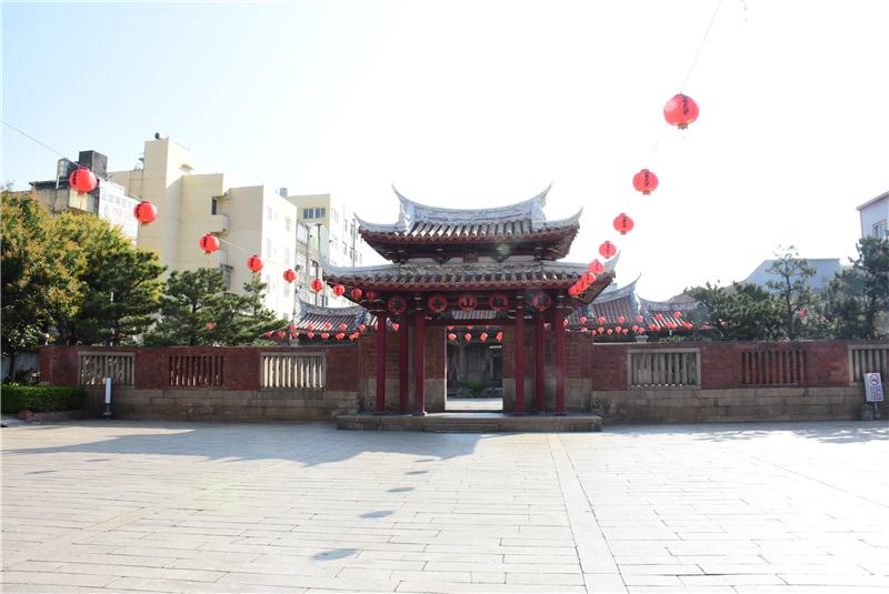 鹿港龍山寺