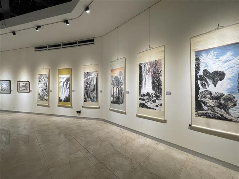 　　 本次展覽主題為「觀想憶動」，展出林玉蘭(自1998年至2021年)將近24年的水墨創作。觀想是靜態無形的動能，也是創作的原動力；藝動即憶動，隨著年歲增長，懷古念舊之情越發深刻，林老師以寫實手法表現對自然人文的寄情，在作品中可以感受到水墨畫的詩意境界，以及創作者用筆墨書寫對彰化的故鄉情懷。 