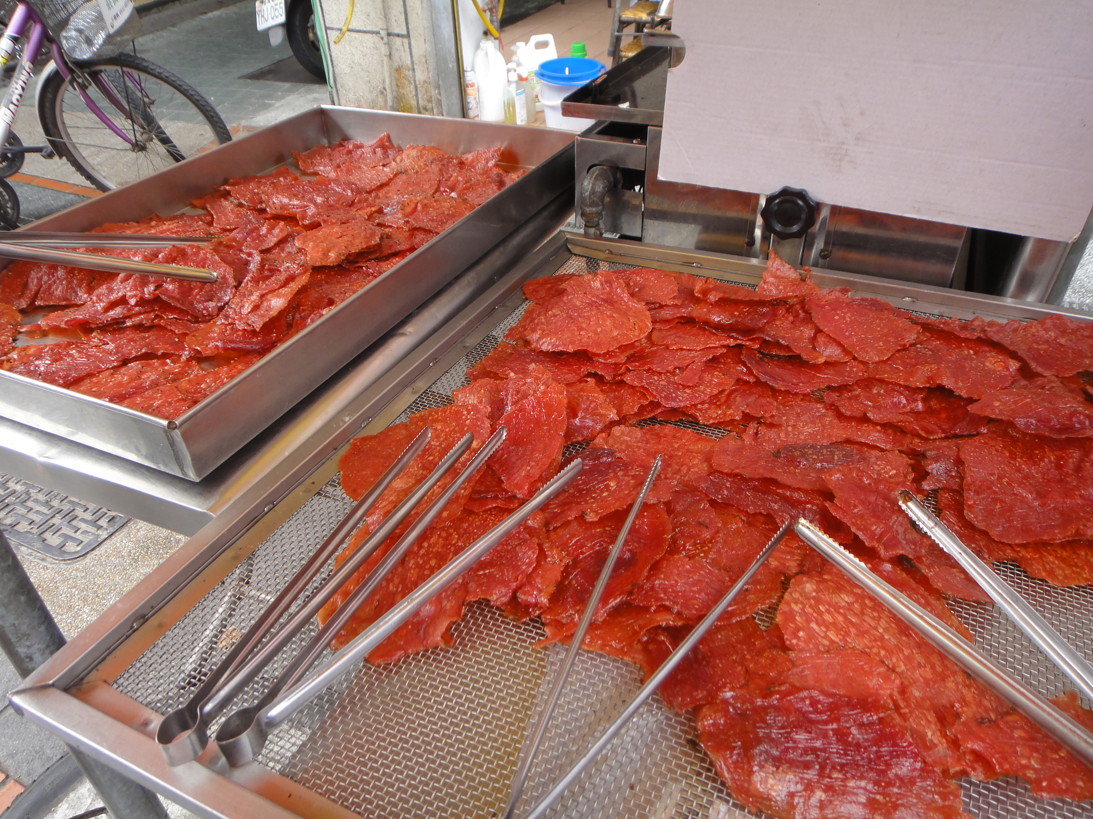 華やかで美しい 好家香肉脯店外語缺少要翻譯