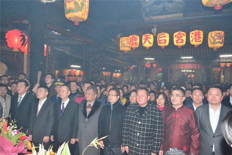 魏县长新的一年到庙宇为民祈福 祈求风调雨顺、台湾平安