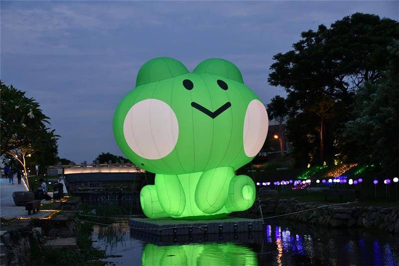 2025鹿港庆端阳-小镇光影艺术节亮起来 「LINE FRIENDS minini」当我们同在鹿港