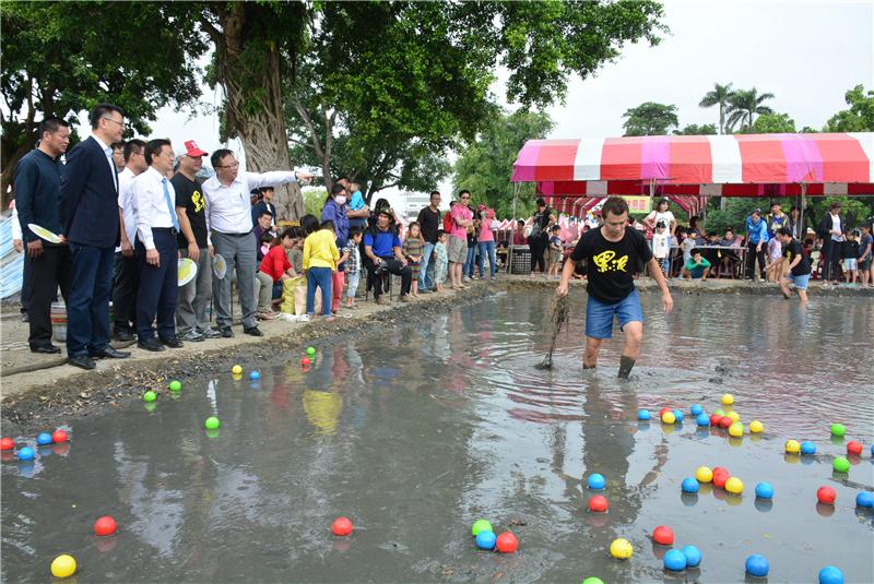 “Changhua Xizhou Mud Cultural Festival” took place on October 28th and 29th at the Xizhou Forest Park (The property of Taitang).