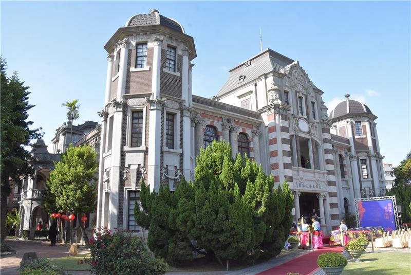 The Centennial Celebration of the Lukang Folk Arts Museum Building. Ladies Fashion Culture, a Special Exhibition is Opened