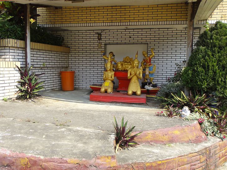 Magnificent Statue of Erawan BuddhaTung Blossom Trail (A tour of Buddha and beautiful flowers)-4