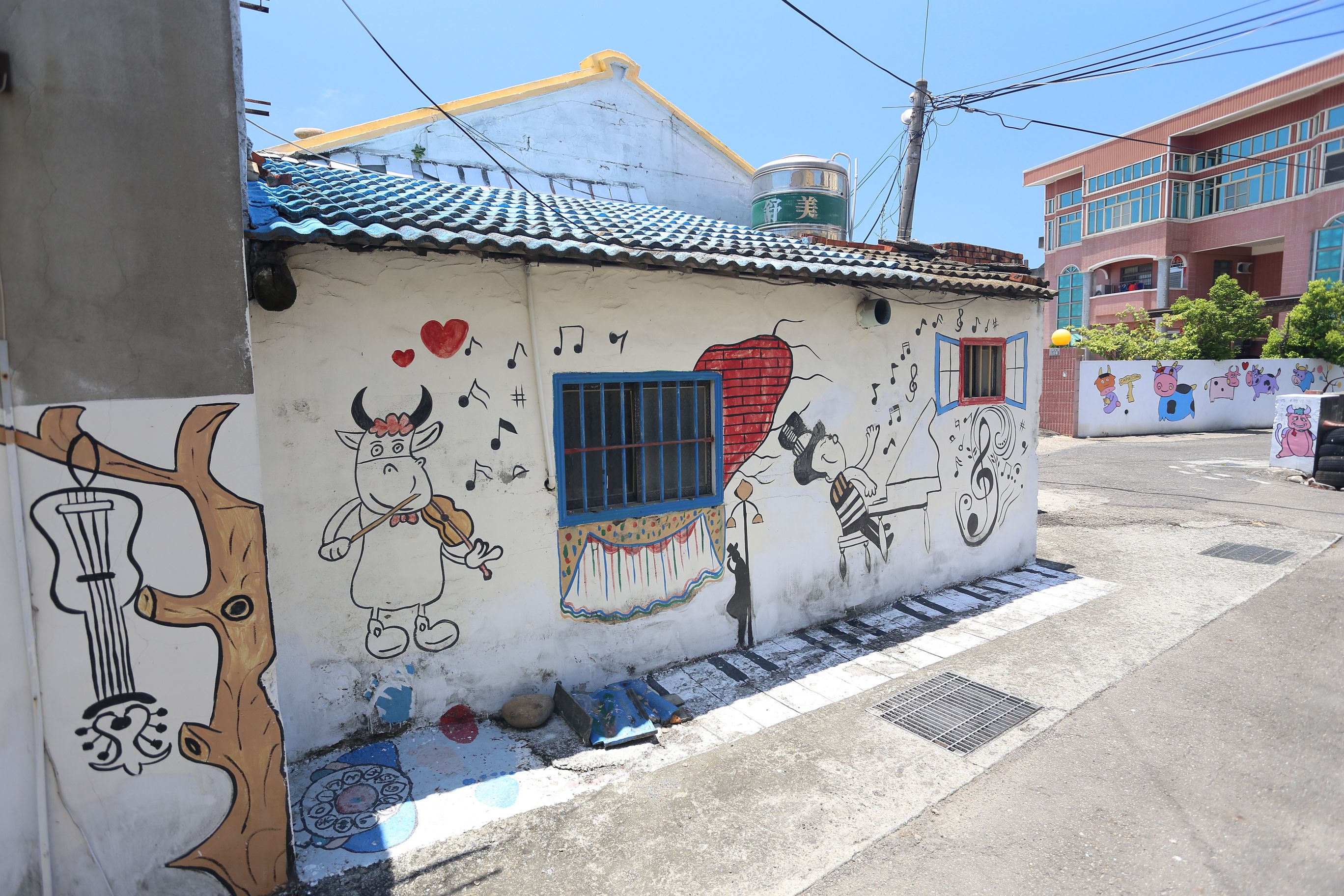 Picturesque Fubao Cow Painted Village-2