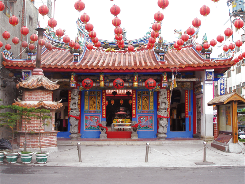 Glamorous Renhe Temple-1