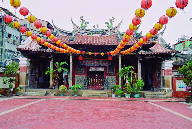 Picturesque Yuanqing Taoist Monastery  -1