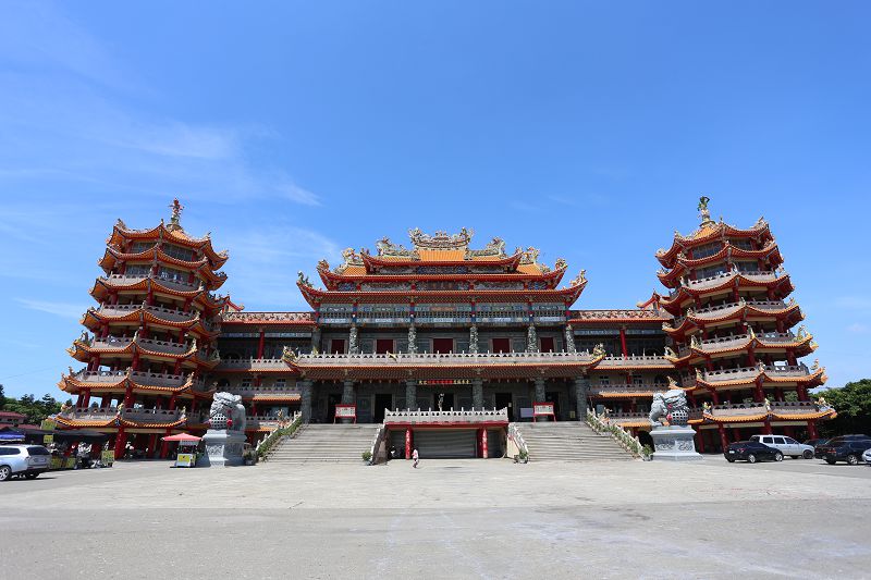 Gorgeous Baima Feng Pu-Tian Temple-3