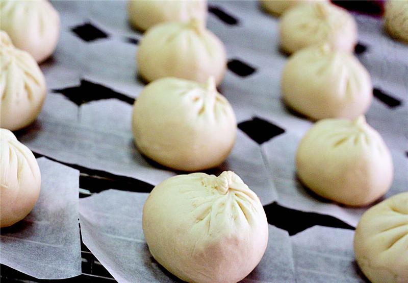 Epic Zhen Wei-Zhen (Azhen Steamed Pork Buns)-1