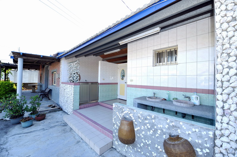 Fantastic Xuehua Ya Ju  Homestay-3