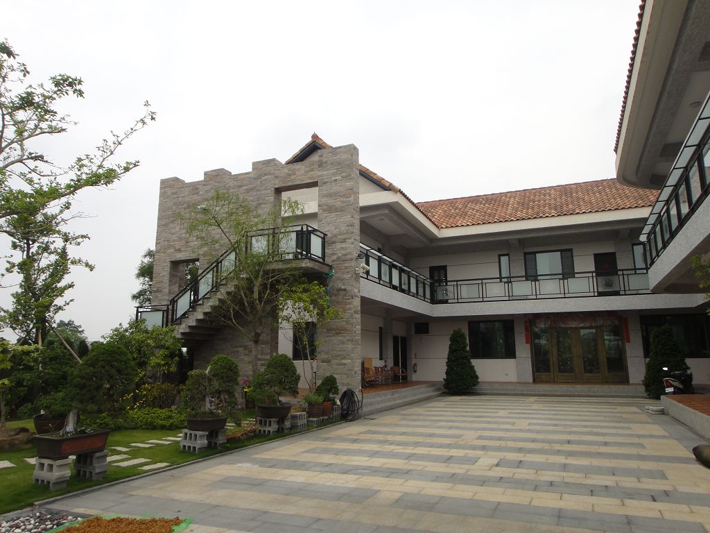 Magnificent Yong Jing Youtian Xiangcun Homestay-3